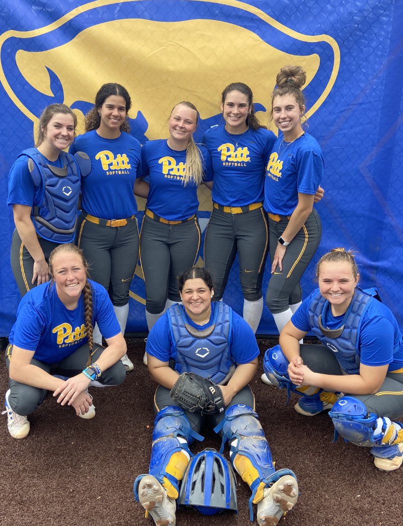 CoachHerm's tweet photo. 💙 My fun crew, for the last time in our bullpen together in 2022. What happens in the pen, stays in the pen! Except for the hard work, that goes out on the field! @AllyMuraskin @m_stiles4 @ken_brown44 @jackbusch22 @FuerstRachael @Tuta_2525 @danidrogemuller #AbbyEdwards @Pitt_SB https://t.co/ssiOtBLLxM
