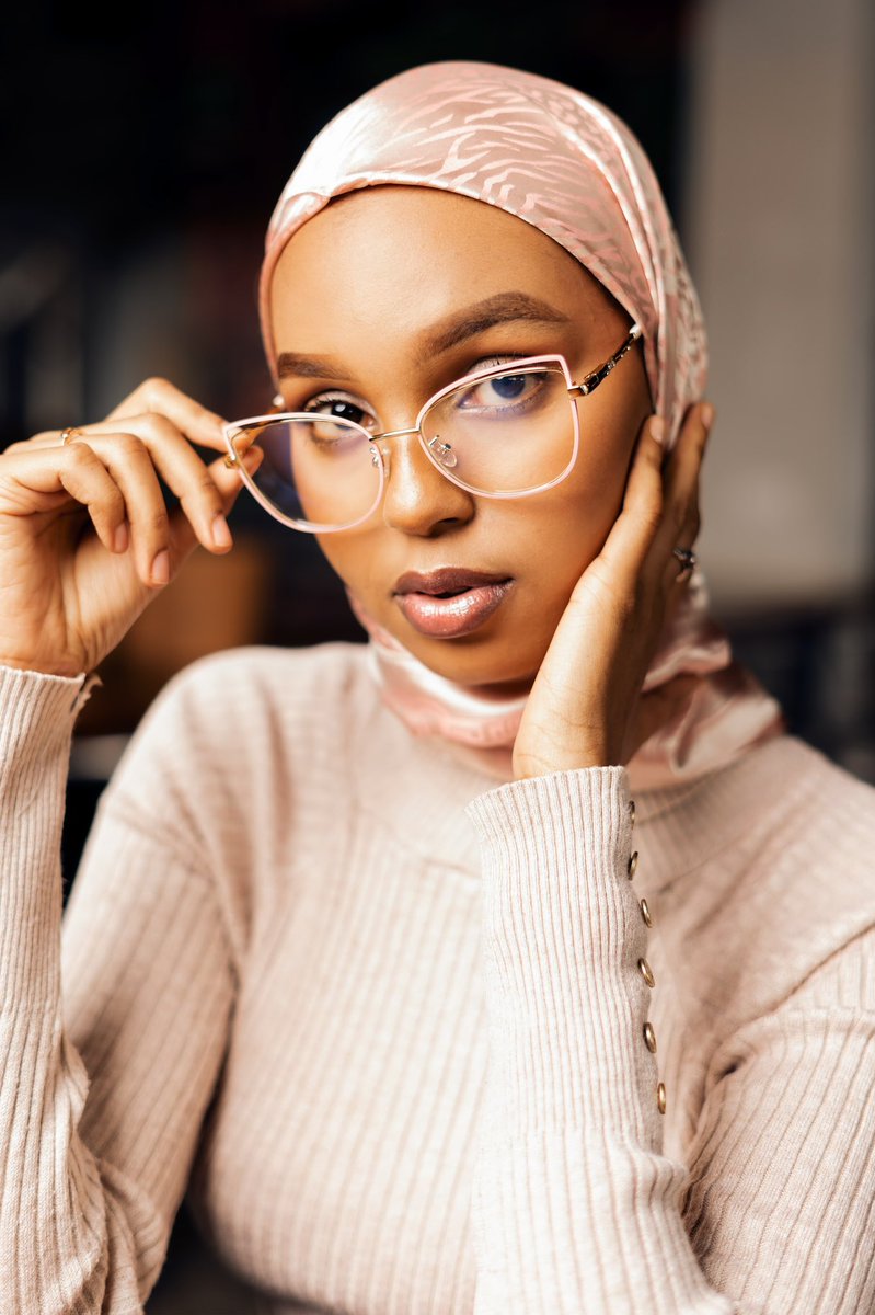 Fidel_tall's tweet photo. An assignment I did for an eyeware business .you acn check out there frames on IG @eye_see_frames 

Meanwhile,kindly RT🙏🏾 https://t.co/z2CxJIROVm