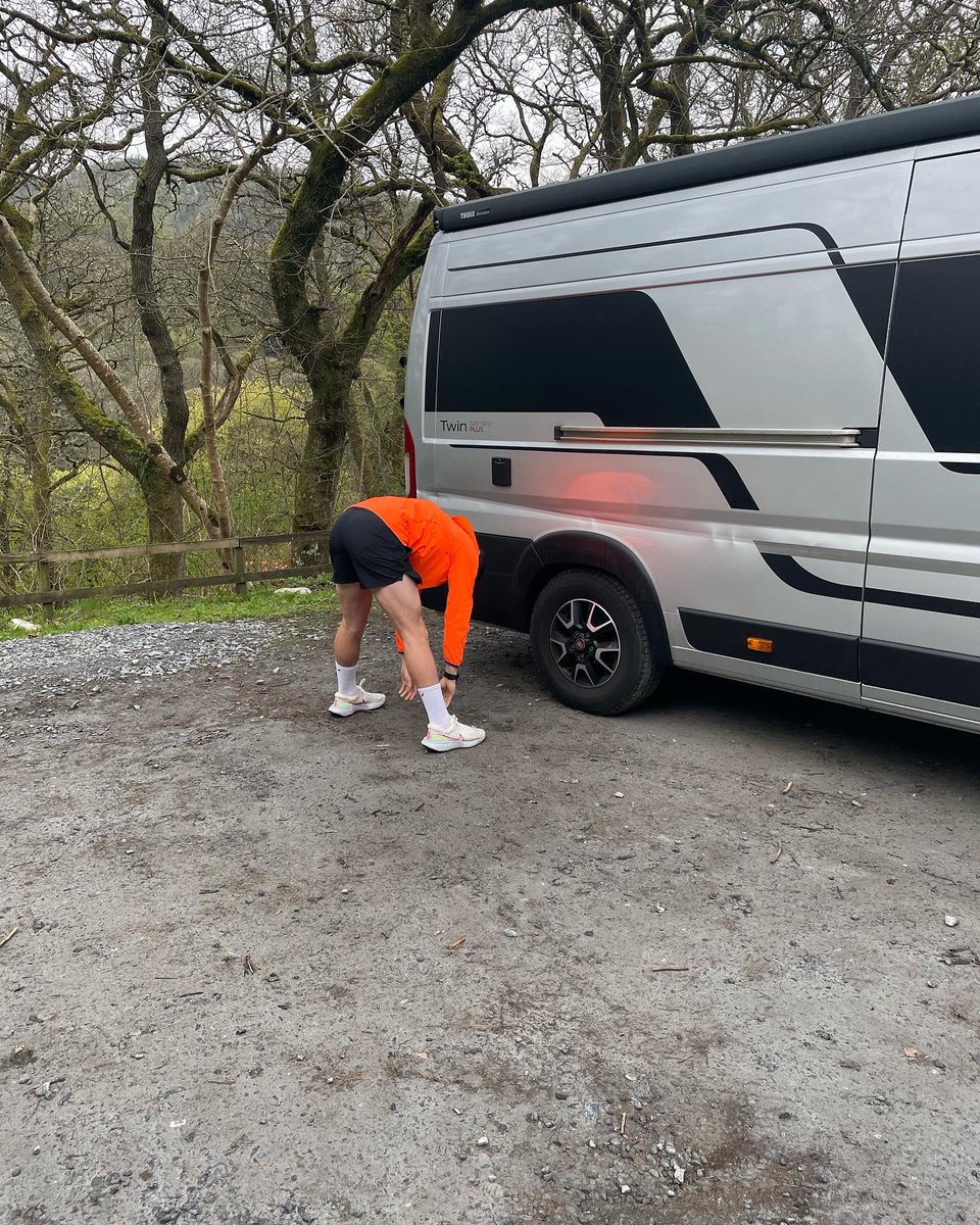 Day 3 - 26.2 miles🏃🏻‍♂️ ✅ 

‘I prefer running and find it easier, it will be nice to break the days up’ - Ali Clements for the past 4 months. 

Famous last words and now I’ve done one, these marathons are going to hurt!