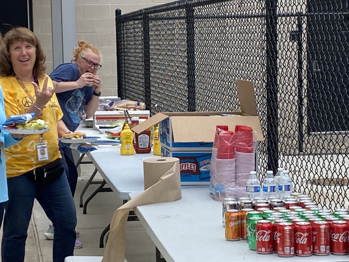 It’s a great Wednesday celebrating my teachers and all the great work. Thank you Mrs. Taylor &amp; Mr. Prescott for all the leg work getting lunch together.