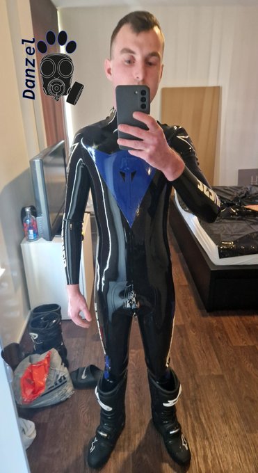 3 pic. Anyone interested in using my bf at #darklands this year? he is available in many gear setups??