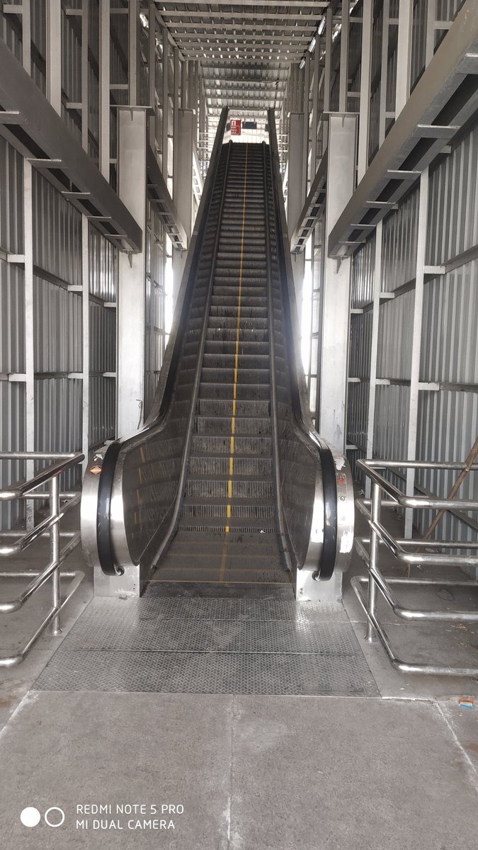 SharvanMalik19's tweet photo. @AshwiniVaishnaw Sir it has been 1 month since the start of the accelerator. But in that 1 month, it operates only 5-10 times. Mostly it gets underwork or works in progress. It's a request kindly take action on that matter as many passengers suffer. Or provide some other option. https://t.co/0EYyDjw7l4