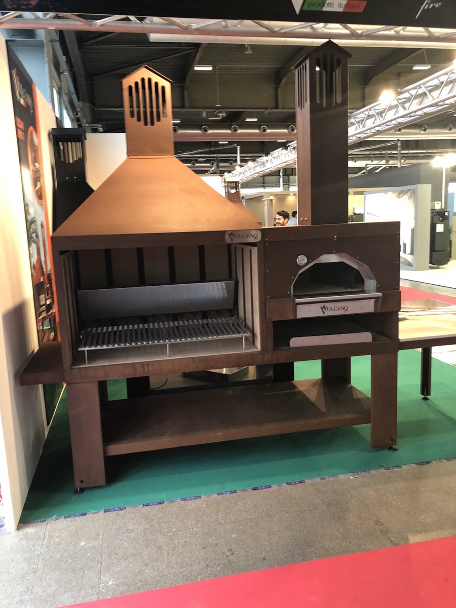 Entalpie_'s tweet photo. Mon futur barbecue 😂🤣😂 #progettoFuoco https://t.co/cVerIi1JRp