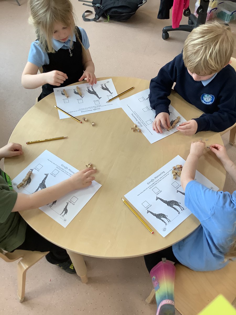 MissHallidayCVP's tweet photo. Today we have been learning to measure. We have also been comparing different sizes. Ask us to tell you things that are tall and small. @CanalViewPSEdin https://t.co/yGbuCtp1pR