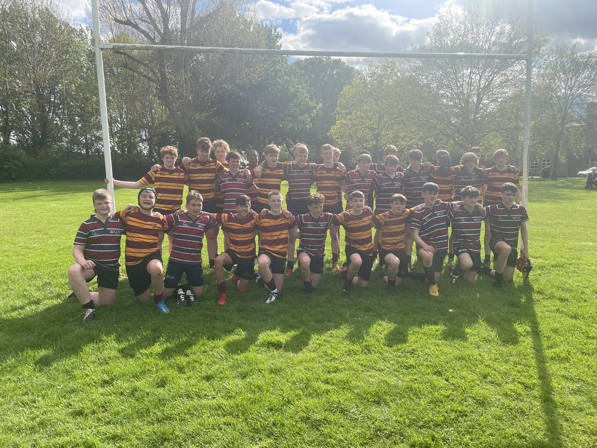 CryptPE's tweet photo. Big shout out to @KLBSport who joined our Y9s for a competitive training session ahead of finals day at Kingsholm next week! A great session which will only benefit both teams! @GR_CommunityDpt #cupfinalprep #cryptsport 🏉🏉🏉 https://t.co/z75M91hSSm