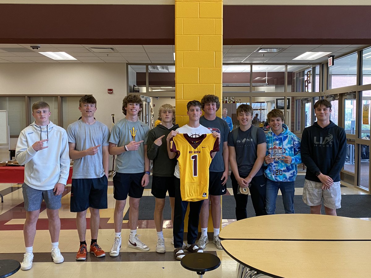 Lifting teams are set, congrats to Ash, Drew, and Kolby for being the first 3 selected!