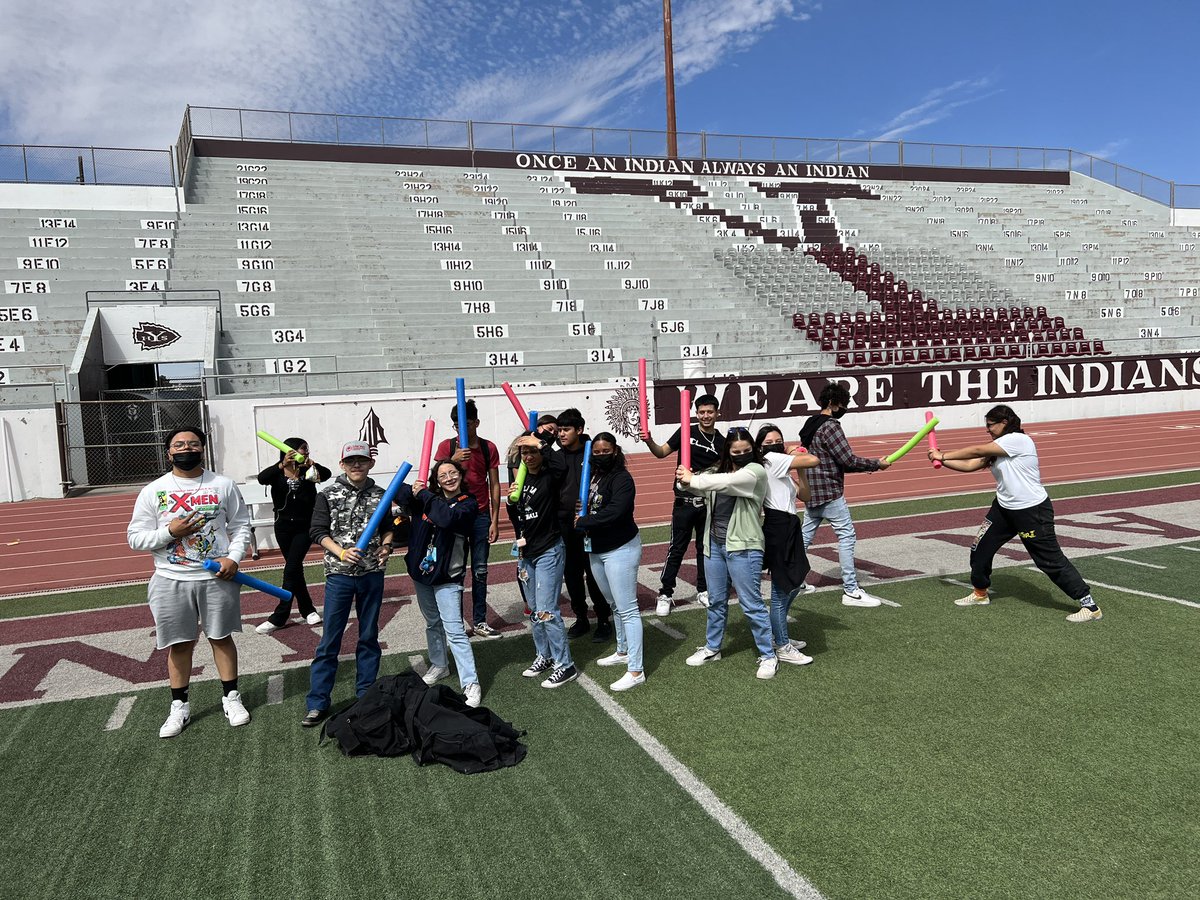 YsletaFire's tweet image. May the 4th be with you AND International Fire Fighter day…The Fire Tech kids just had to!  #FireTechRules #MayThe4thBeWithYou #InternationalFirefightersDay @YsletaHS @yhscte