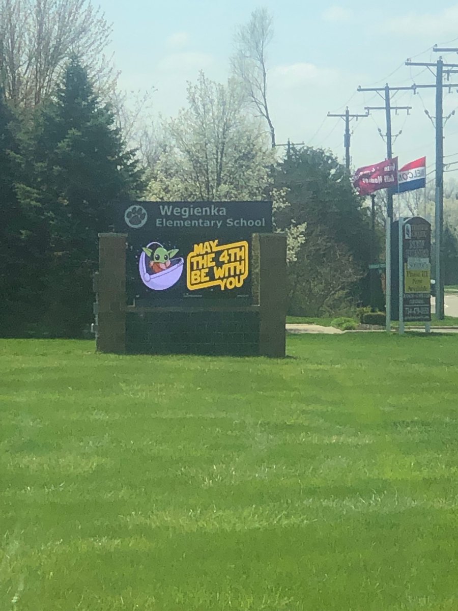 KidCuriousClass's tweet photo. MAY THE 4th BE WITH YOU! 

#whywbsd #wegienkawildcat https://t.co/VeTDHPA8tE