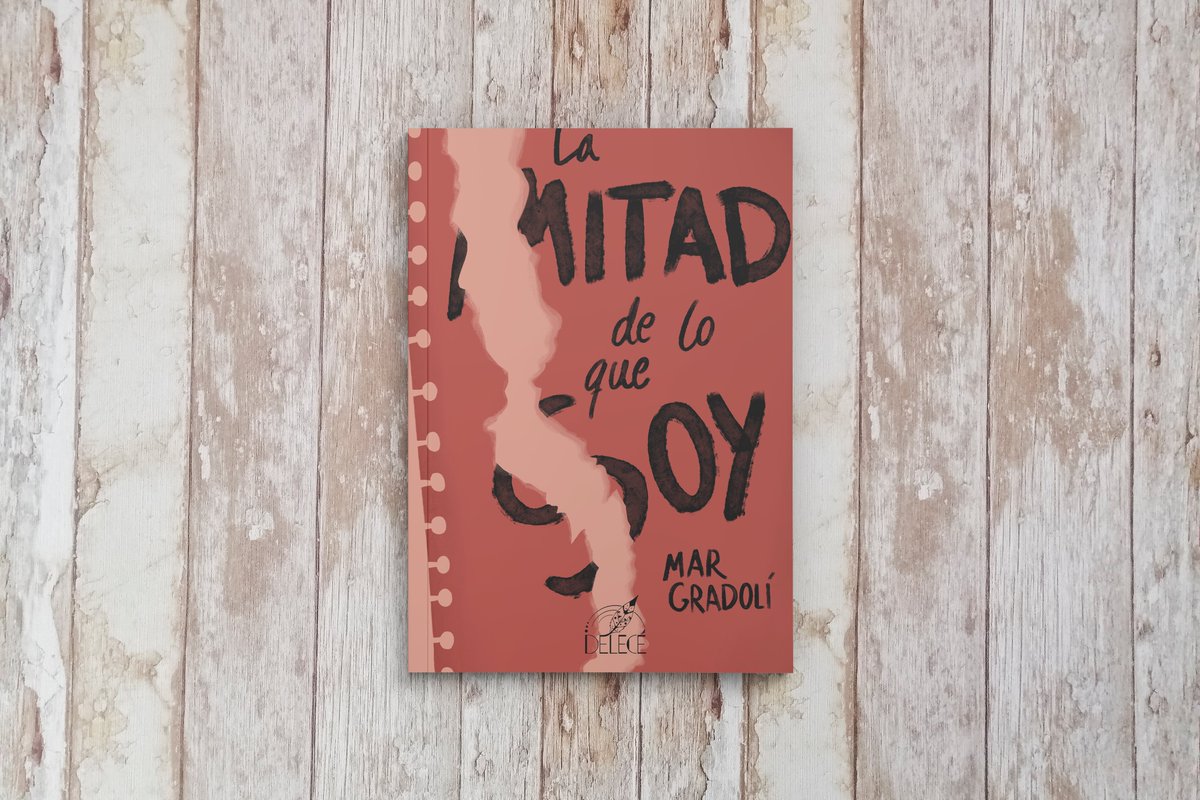 DeleceEdiciones's tweet image. 📖 Hoy os presentamos "LA MITAD DE LO QUE SOY" 📖 de nuestra autora @margradoli |⁠
⁠
Disponible en deleceediciones.com⁠
•⁠
#DeleceEdiciones #libros #librosjuveniles #librosrecomendados #poesia #prosa #versos #lectura #escribir