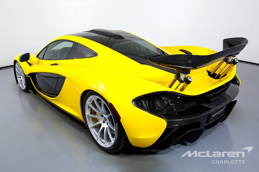 GlobalAutosport's tweet photo. 2015 McLaren P1 https://t.co/OYf1UGFwUk
