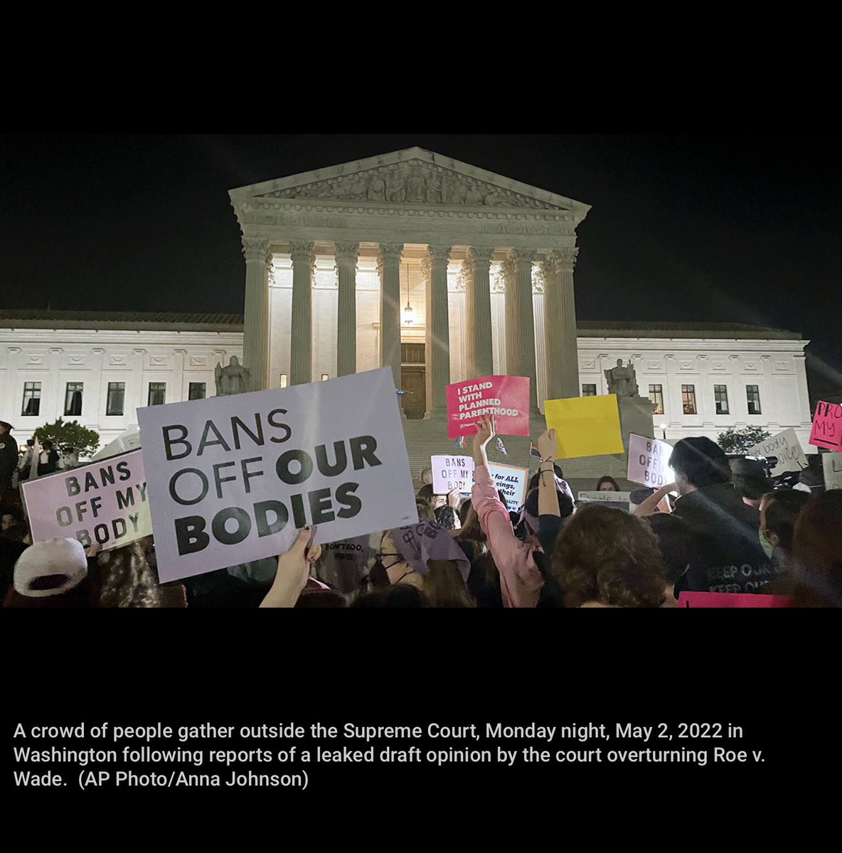 barcleydottie's tweet image. I find it interesting that professionally printed signs showed up with protesters the night the Supreme Court draft leaked. Ends justifies the means with Democrats. #CorruptDNC #insurrectionOfSCOTUS