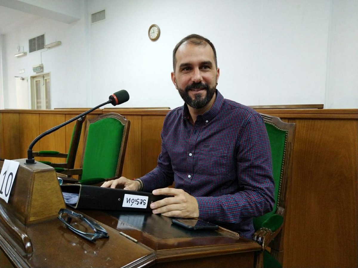 ZNVISION's tweet photo. Vicente López: presentan adhesión a la ley provincial de movilidad sustentable
#adhesión #leyprovincial #MovilidadSustentable #vicentelopez
@JoaquinNoyaok
https://t.co/47MA53PQul https://t.co/Bou527h52T