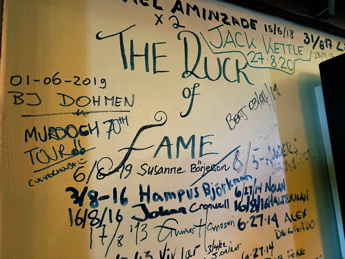golfspybarbajo's tweet photo. Many thanks for 3 great days and nights to @TheDuckAberlady and the @DucksAberlady  outstanding food and drink, and a hell of a lot of apres-golf fun. And a tip of the cap to @GolfHalcyon for putting the trip together. https://t.co/oO9b2xHdjv