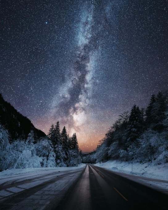 ineed__spacee's tweet photo. Beauty of the Night Sky 😲 https://t.co/evk7g8Vh2T