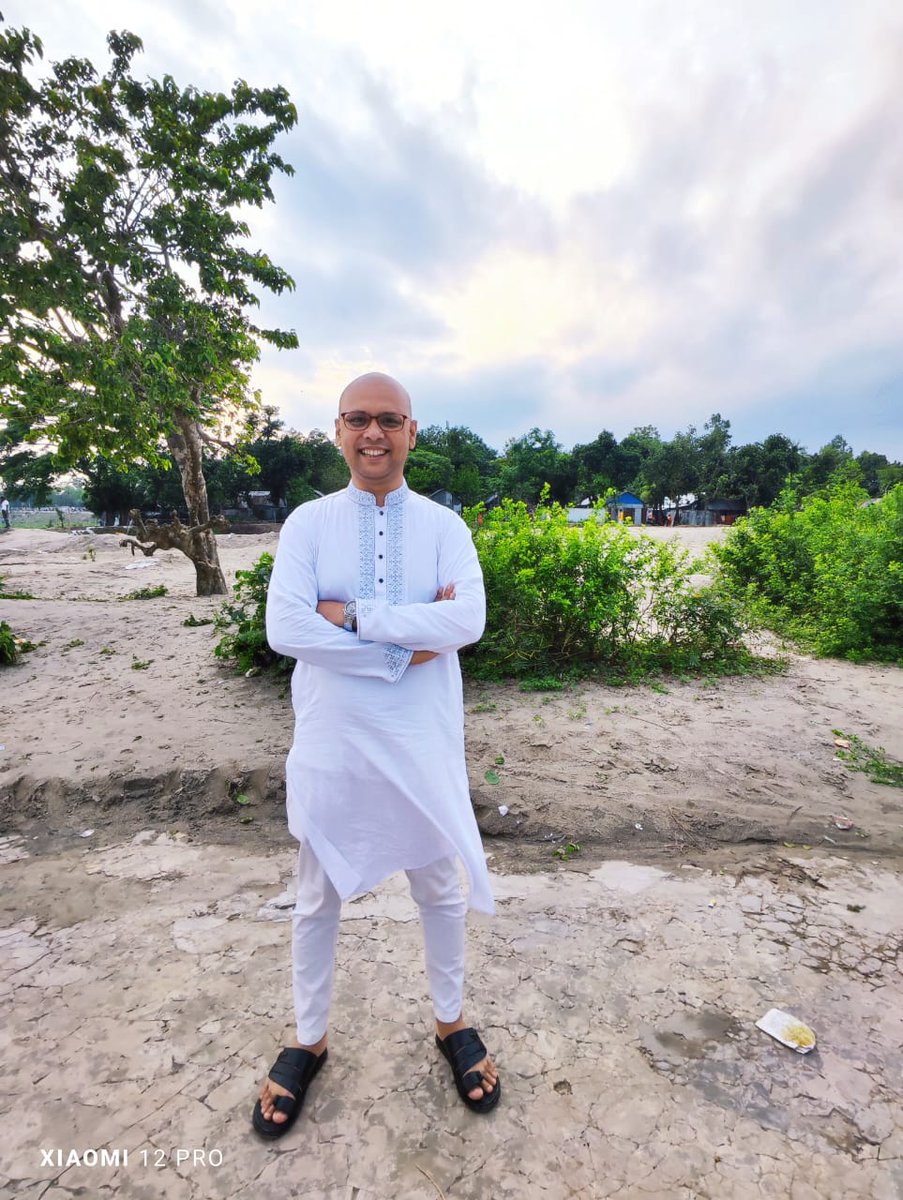 ziauddin_xiaomi's tweet photo. Eid Mubarak 🌙🎉🎉🎉 https://t.co/xgJsFp84Ua