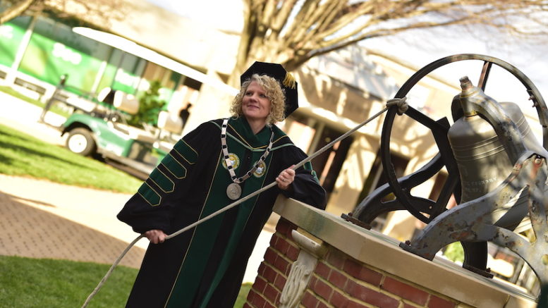 mcdfreepress's tweet photo. McDaniel celebrates its tenth president: Julia Jasken: https://t.co/uG5StG7Aov https://t.co/Q8UknMLWON