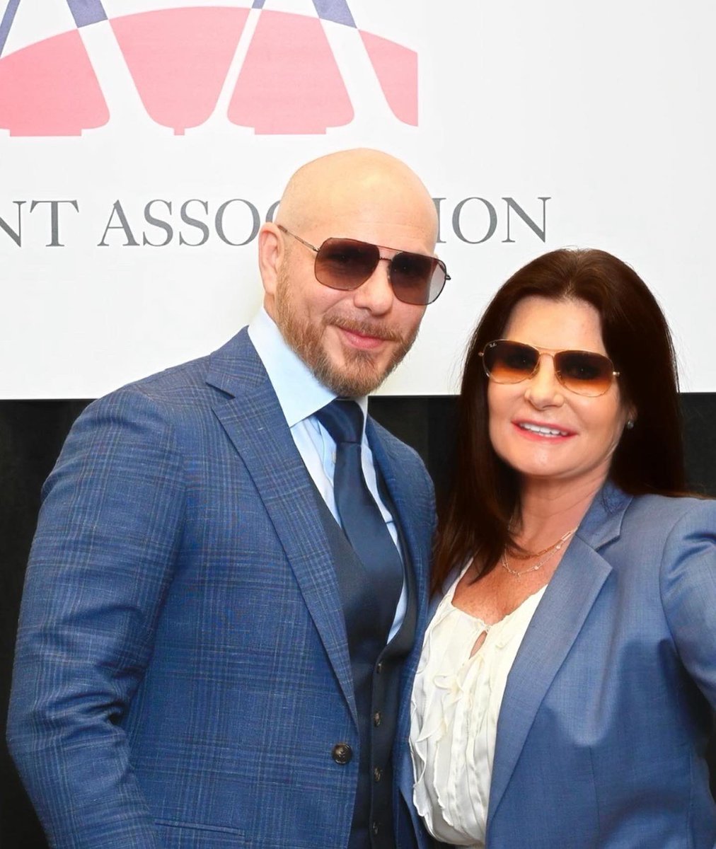 305_world_media's tweet photo. 📸 @Pitbull at #TAAOneConference in Houston, TX last week (April 28, 2022) #MrWorldwide #Pitbull

(Images: starlakayturnbo) https://t.co/stsGwHPlgS