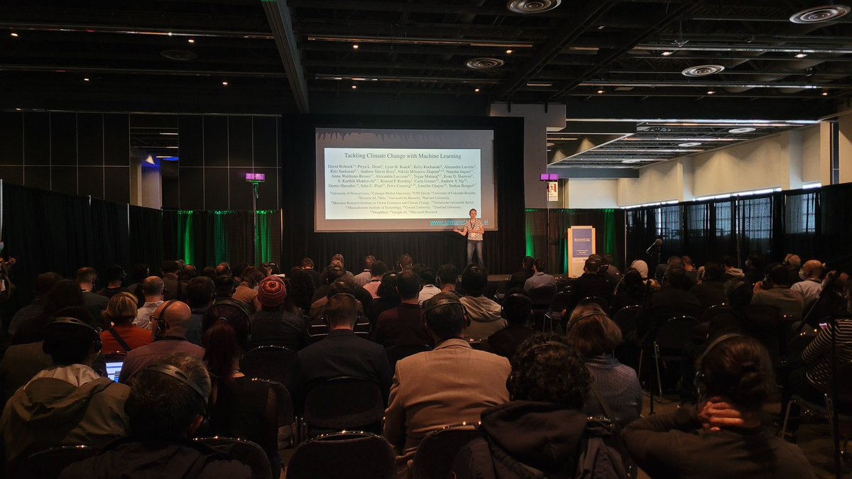 remdion's tweet image. The room is packed for @SashaMTL&apos;s talk on Responsible AI: meaningful progress in AI while reducing its negative societal &amp;amp; environmental. 

#codecarbon
#WSAIAM22 
@expIorai @WorldSummitAI