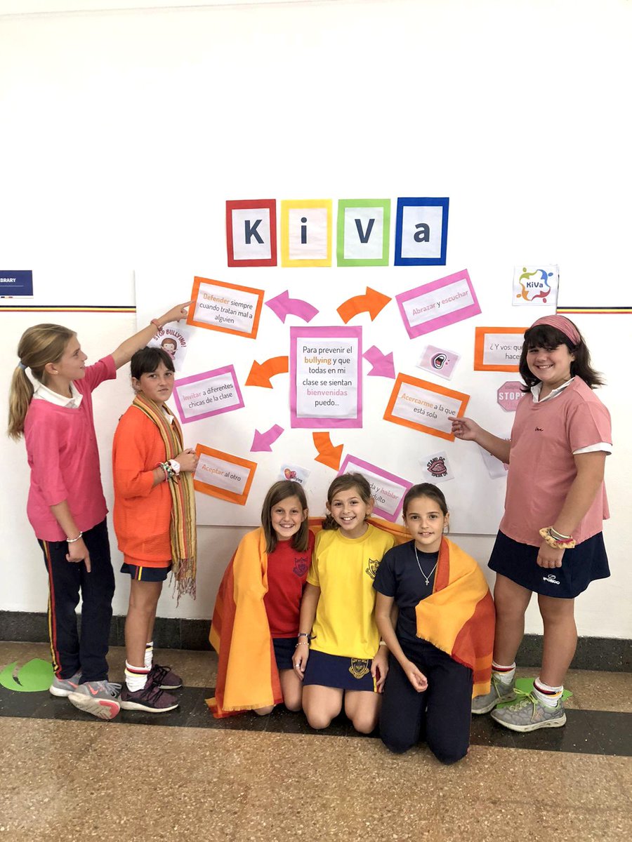 MHcolegio's tweet photo. Trabajamos en forma sostenida para prevenir, detectar e intervenir el #AcosoEscolar. Sigamos trabajando en equipo familia-colegio para vivir los valores, practicar la #empatía y la #inclusión. #antibullyingday #stopbullying https://t.co/v9vZogiwlp