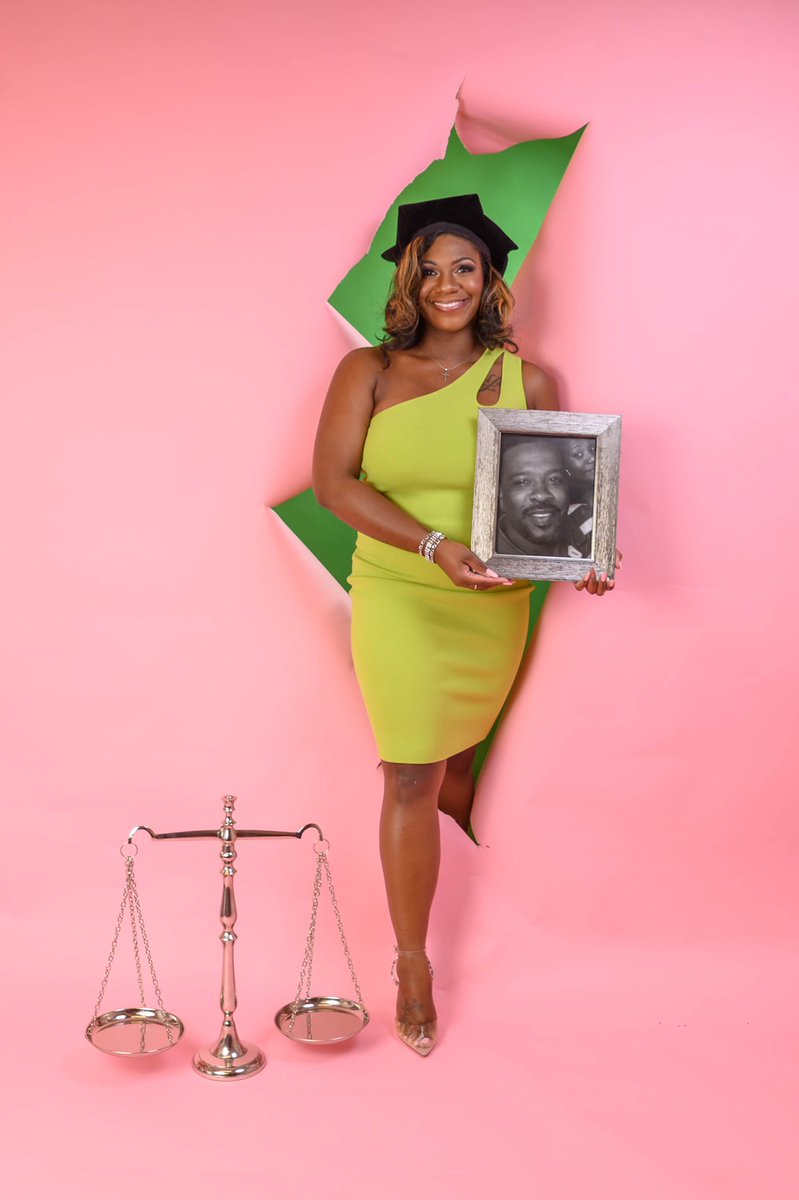 ambitious_13's tweet photo. Coming in hot… new “kid” on the block! 🔥 #NextUp #StillStanding #ButGod #USCLawGraduate #AlphaKappaAlpha #FaithOverFears #RIHBigMan #BlackGraduate #DoneL #JustTheBeginning #GodsPlan 💗💚 https://t.co/rQNn00fnJ1
