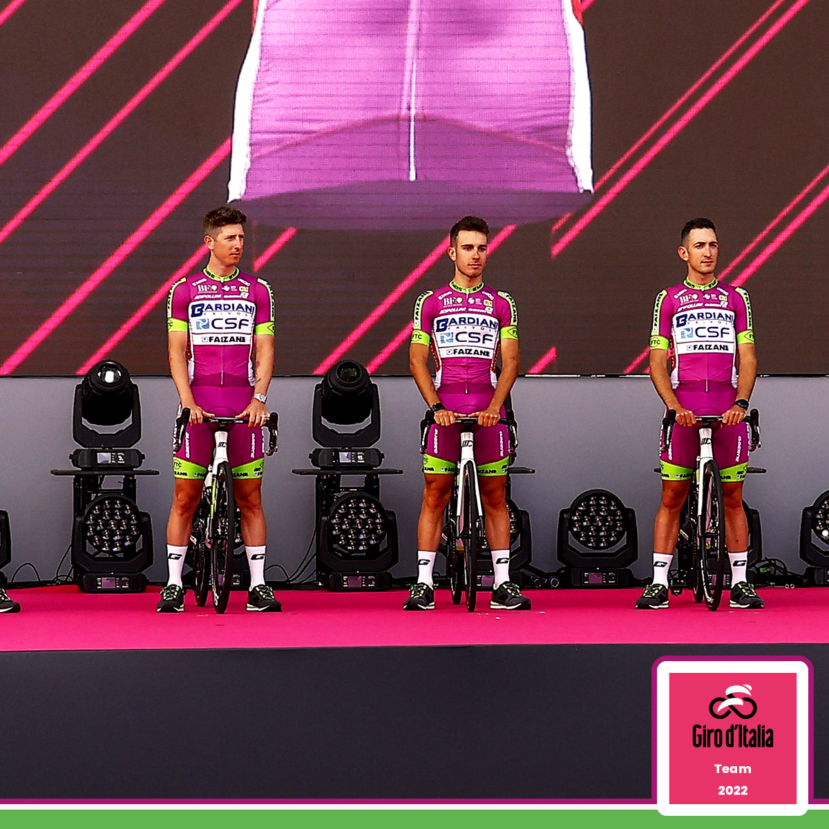 🇮🇹 🚴‍♂️ <a href="/giroditalia/">Giro d'Italia</a>  - Budapest Team Presentation 🤩
Sacha Modolo
Fiorelli Filippo
Filippo Zana
Samuele Zoccarato
Alessandro Tonelli
Luca Covili
Davide Gabburo
Luca Rastelli
DS: Roberto Reverberi &amp; Alessandro Donati
📷 Sprint Cycling