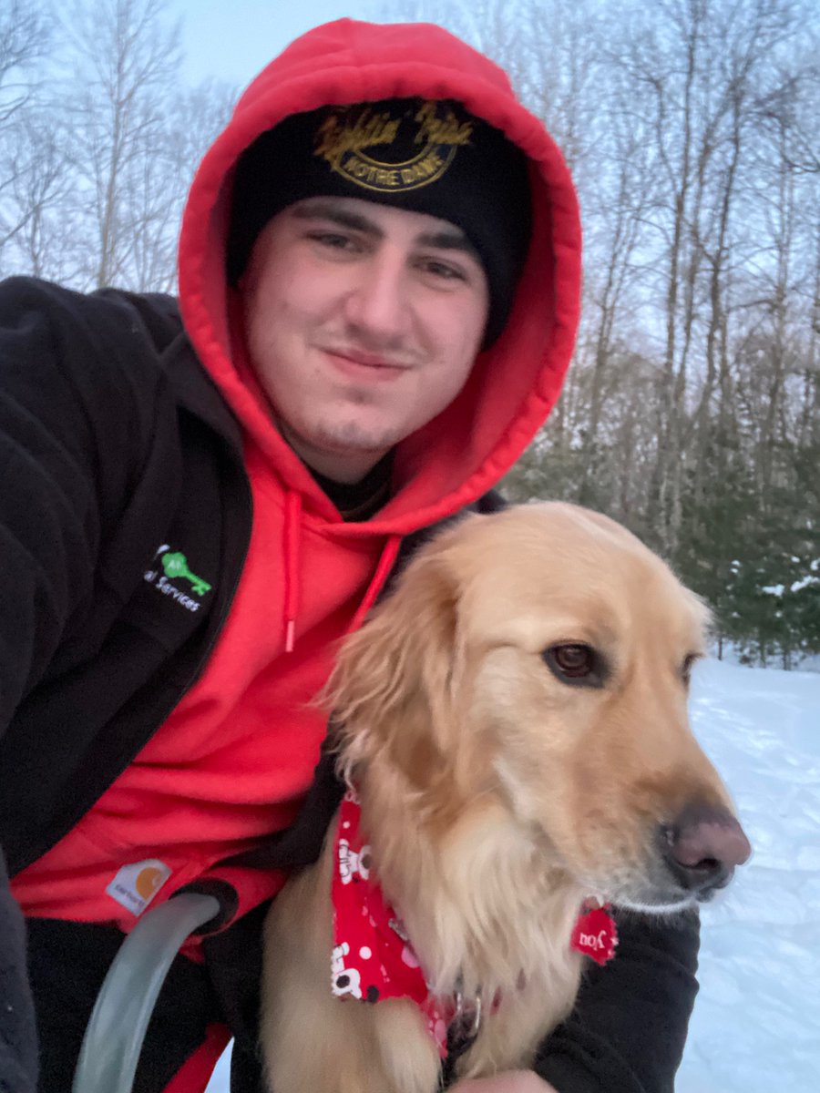 CripeTrevin's tweet photo. I miss Karington’s dog https://t.co/PqFNXd89rP