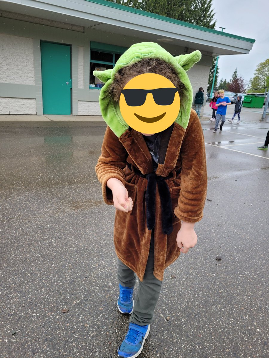 The students really enjoyed dressing the part today.  Always a fan of spirit days and positive feelings it spreads amongst the school.   #happymaythe4th #MayThe4thBeWithYou #Wednesdayvibe #schoolculture . Wishing everyone a great day, week and month of #May