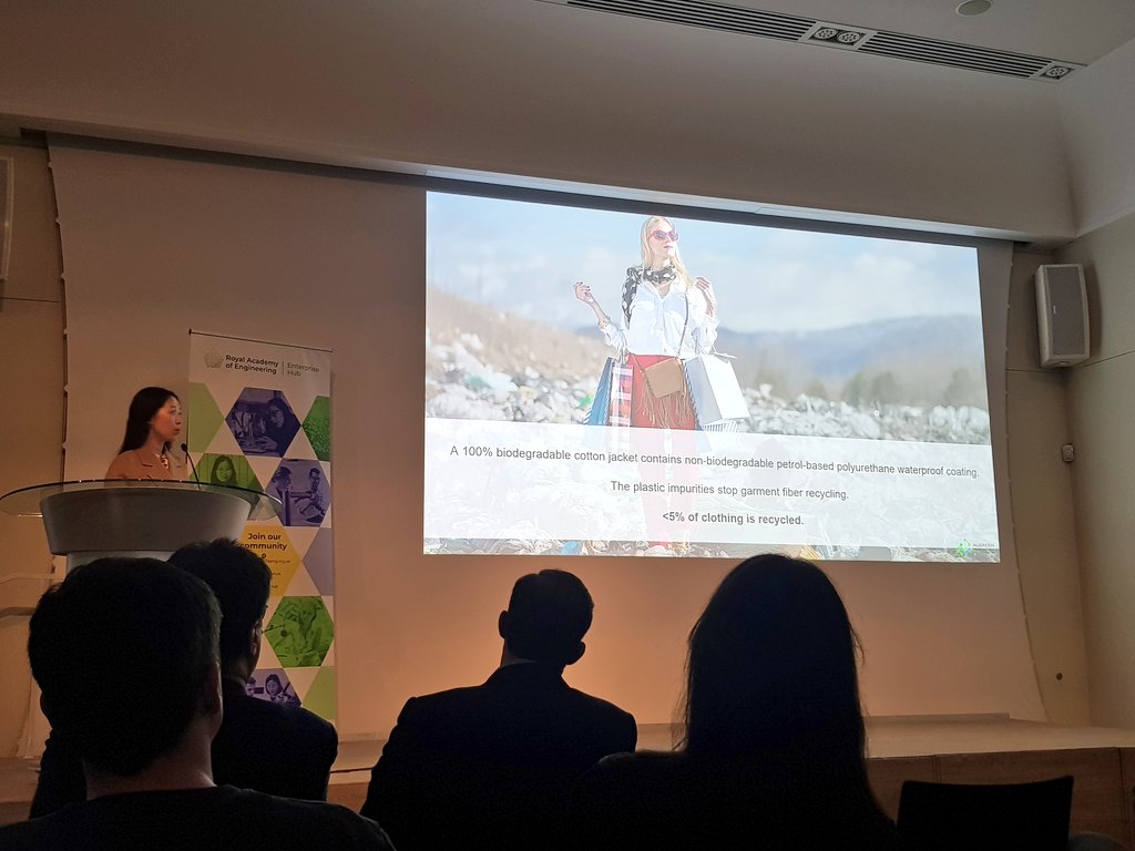 Less than 5% of cotton clothes are recycled due to the adhesive used them, deeming them difficult to recycle or non biodegradable. #HubMember Zhixuan Zhang from @AlgreenLtd aims to bring their bio-based adhesive to the market #HubShowcase