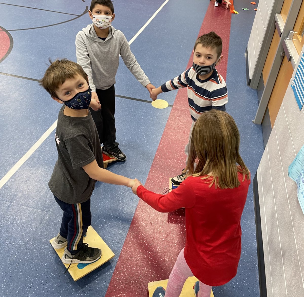 In honor of Nat’l PE Week …SHAPE MI is featuring PE teacher Emily Hubbard from West Bloomfield.  Emily is an outstanding teacher who is very innovative and always has exciting activities prepared for her classes!!  Thank you Emily for your dedication to PE &amp; your students!