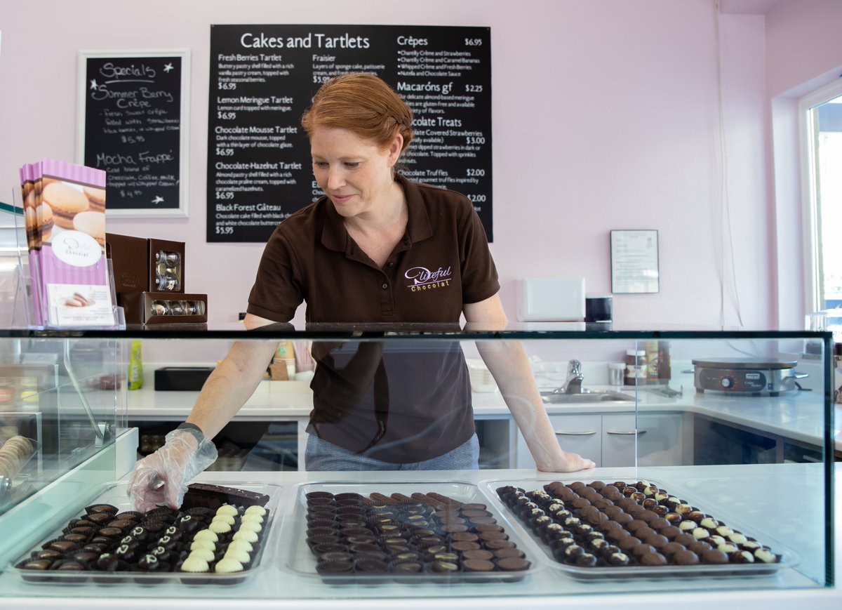 csusmalumni's tweet photo. Join us on Sat, May 14 at 2 p.m. for a 1-hr chocolate making class at Dโliteful Chocolat in San Marcos! This class is presented by the HD Alumni Chapter and will be taught by CSUSM alumna, Chef Dayleen Coleman (โ05). Sign up today: https://t.co/79bOmeeWy6
#csusmalumni https://t.co/WZFjpws04K