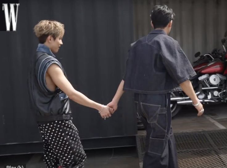 darling sunshine *゜ tweet media