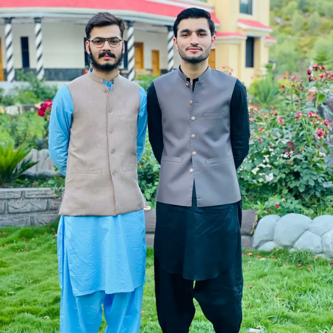 sk_world1_'s tweet photo. #Eidulfitr2022 2ND DAY♥️💫 https://t.co/mA8Ah14CxJ