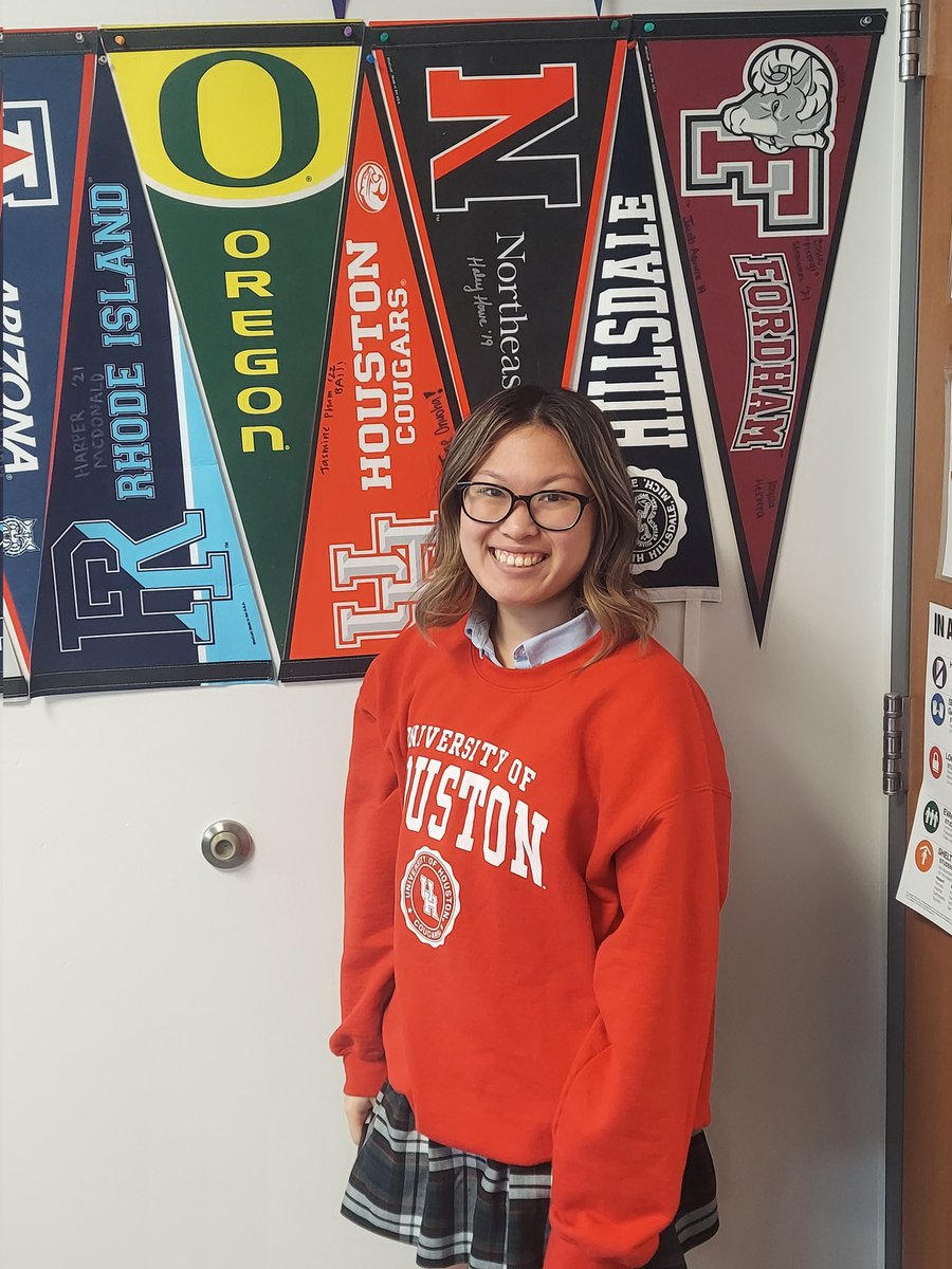 BLNEHS's tweet photo. The University of Houston is lucky to include Jasmine 'BA' Pham as part of its freshman class. Insightful and witty, there's a brilliant future ahead. https://t.co/0smJngUAl7