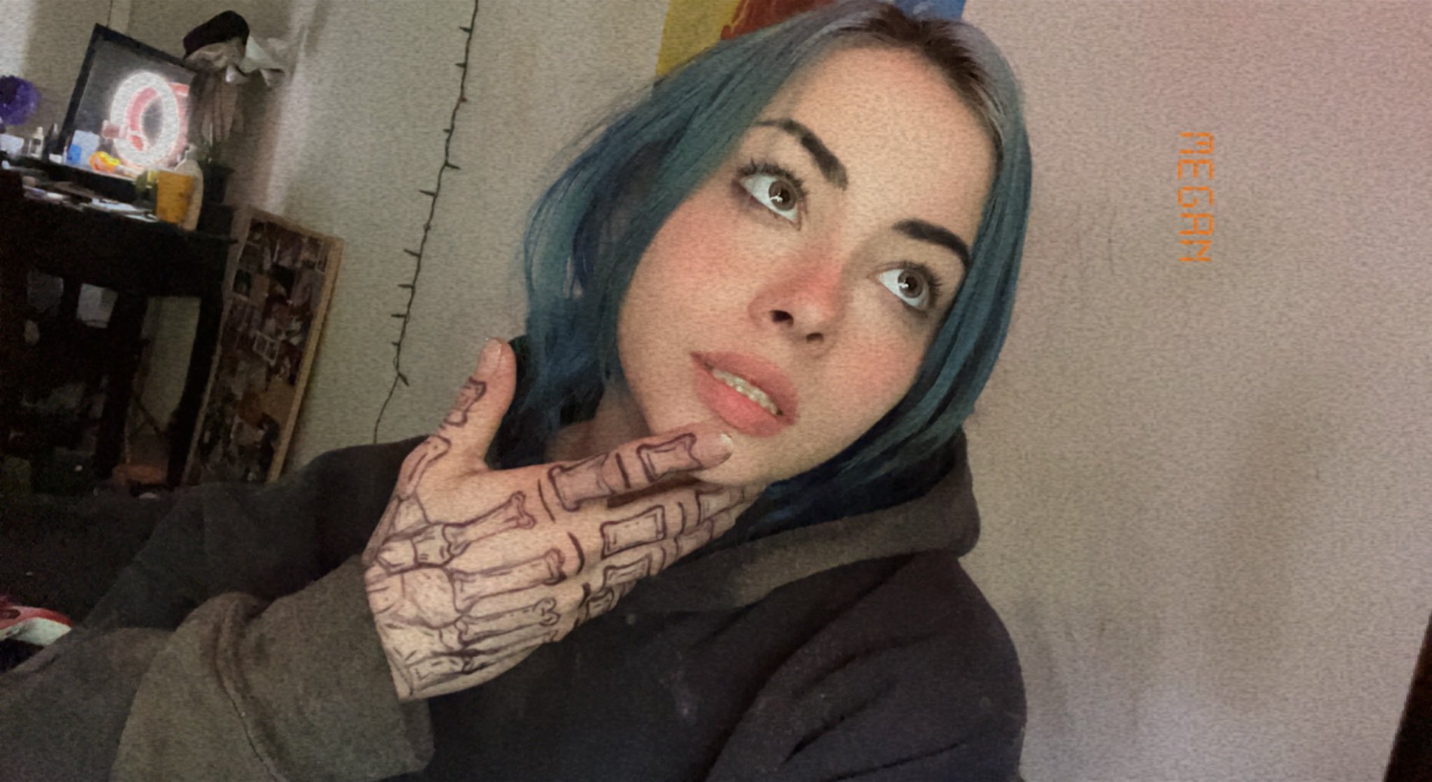 Michelle Rayne on Twitter: "RT @kushmama666: Fucking around with hand