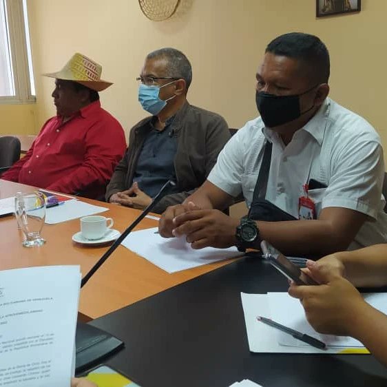Indigenas_AN's tweet photo. #4Mayo Se realizó la Reunión Ordinaria de la Comisión Permanente de Pueblos Indígenas de la AN, esta reunión fue orientada por la Primera Vicepresidenta, Dip. Nicia Maldonado, con la finalidad de tratar los puntos del orden del día. https://t.co/F1XU1XkA26