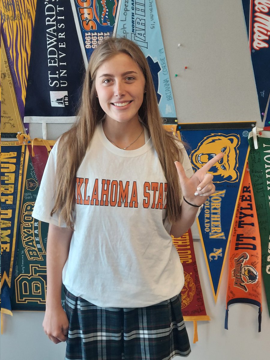 BLNEHS's tweet photo. Hey there, Kylee 'Vault Daughter' Connally - the decision you volleyed about, long in the making 😄 And Stillwater wins! Congratulations! https://t.co/E7fKrdP9N0