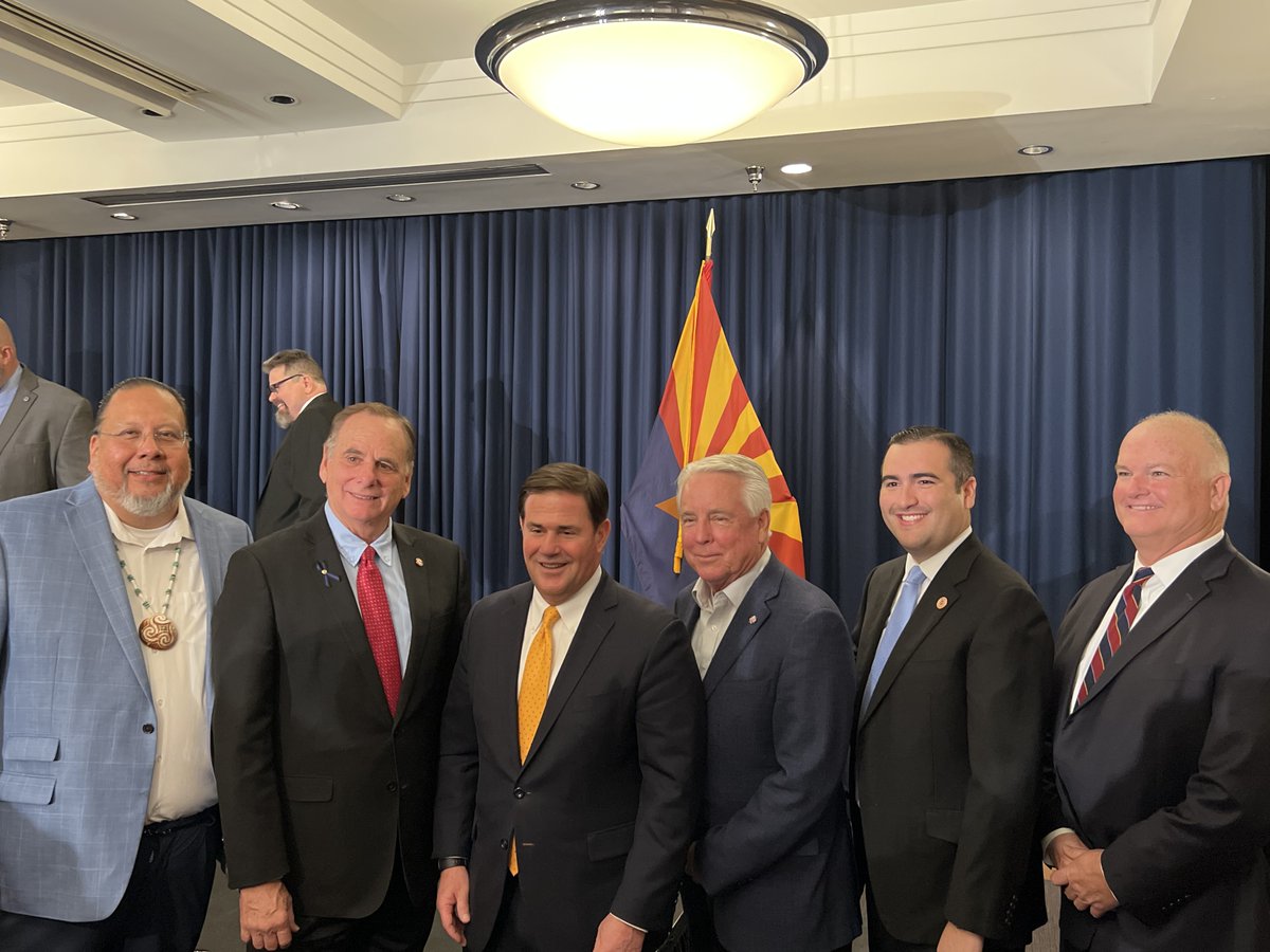 DougDucey's tweet image. In the State of the State, we promised that we would invest more dollars to get the I-10 completion leap-frogged to the front of the priority list. Today, we’re delivering on that promise. 1/