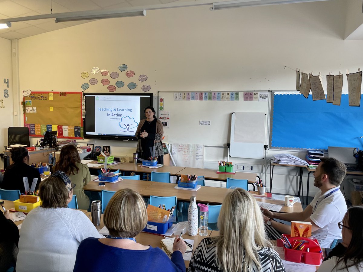 AvonwoodHead's tweet photo. Brilliant ⁦@AvonwoodTL⁩ staff CPD session tonight from ⁦Mrs Andrews⁩ on our ‘Avonwood Way’ Teaching &amp; Learning routines. This simple and consistent toolkit enables our staff to teach to the top each &amp; every day. #BestInEveryone https://t.co/d8hhpmmaAI