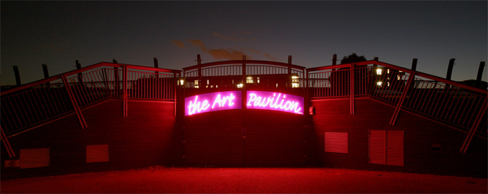 UCLEastEngage's tweet image. 🎟️You're invited! Join us at The Art Pavilion Mile End for a FREE late view of #UCLTrellis on Thursday!

⚡️Join a special exhibition tour with curator Rosie &amp;amp; meet Tailor-Made's Kassandra Lauren Gordon - as seen in The Guardian! theguardian.com/lifeandstyle/2…

🎟️ucl.ac.uk/culture-online…