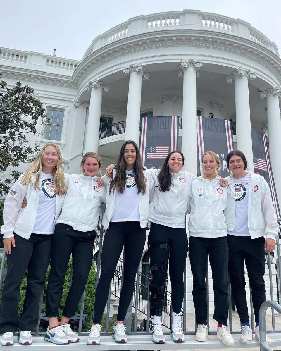 W🤩W!! Thank you to @TeamUSA, @POTUS, @FLOTUS, @VP, and the @WhiteHouse for hosting nearly 600 of the Beijing and Tokyo Olympic and Paralympic team members. It was an honor, just as it was an honor to represent our nation.🇺🇸🌟