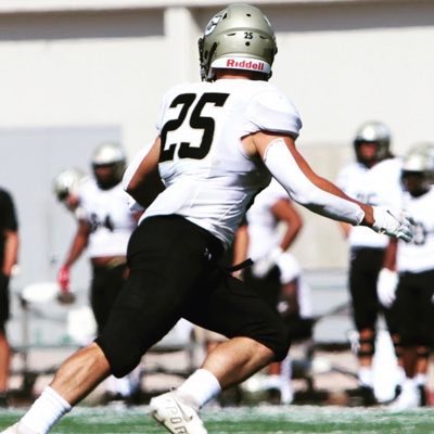 JUCOFFrenzy's tweet photo. 2022 (@ButteFootball) JUCO DB @MacintireZack was offered by Arkansas Tech 
HL https://t.co/qoIeYpWMUv https://t.co/43mpNA6bAA