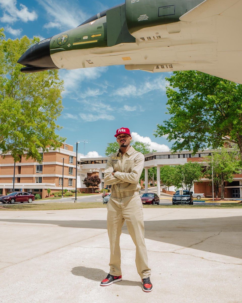 _ReginaldWigg's tweet photo. Thank you Mother Tuskegee 🐅 https://t.co/0Z3esM8guC