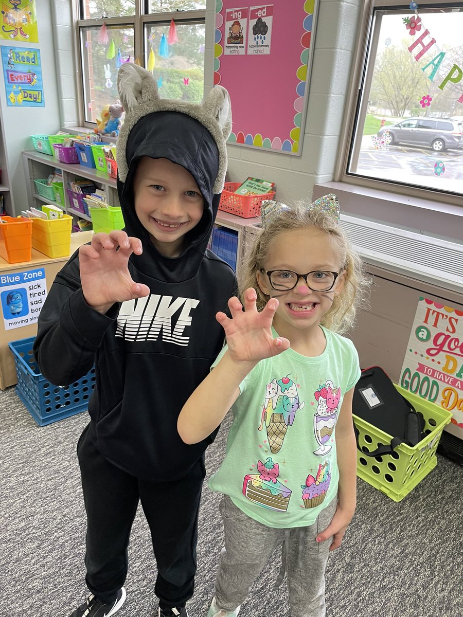 Dress like an Erickson Staff member day! Do I really wear cheetah print that much?! 😉 also, had two kitties..I wonder which staff member they were! <a href="/MrsCrossley107/">Mrs. Crossley</a>