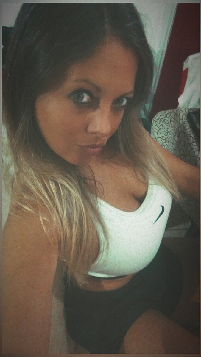 nenitabrava's tweet image. Momentos de ejercicio #BuenMiercoles 😘🚴‍♀️