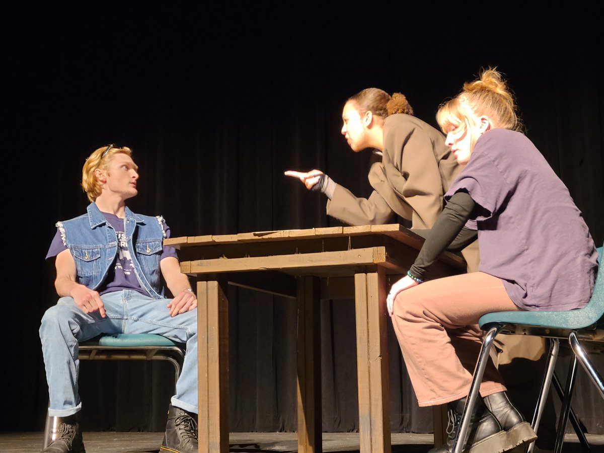 FZNPlayers's tweet photo. Your Spring One Acts start in 15 minutes!! https://t.co/dUql0ocp5W