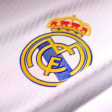 Ojalá algún día mi hijo entienda, lo bonito que es ser del Real Madrid. Algún día te contaré cómo la magia de una afición no la compra ningún petrodólar, Noche mágica. #AporLa14 #HastaElFinalVamosReal #NuncaTeRindas