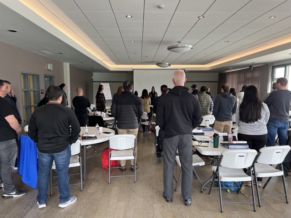 bluecourage's tweet photo. Michael and Chisa spend the day with San Francisco PD’s Leadership Development Institute focusing on Trust, Respect and High Performance Teams! #bluecourage #sfpdldi #LEleadershipdevelopment https://t.co/YgBgqLHlbF