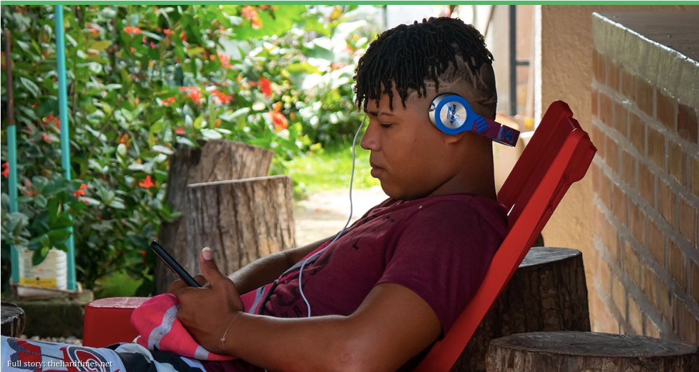 REALpunknews's tweet photo. Man Checks Band Name on Spotify to Confirm He’s Enjoying Song https://t.co/VrNlWyJqGN https://t.co/BBPEuJqhr8