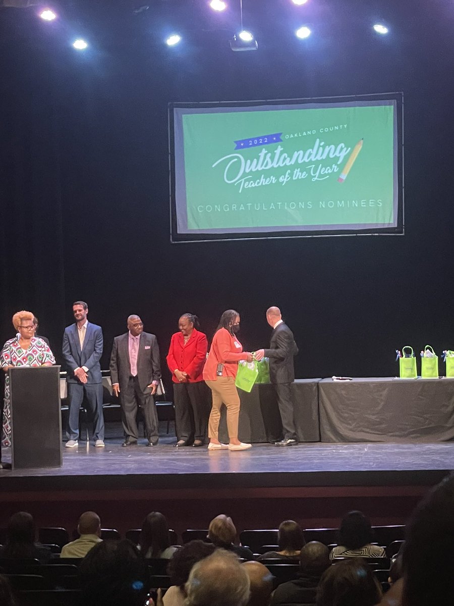 So proud to honor Akia Mitchell, Lindsay Staskowski and Julie Martinez tonight as our Lamphere Teachers of the Year! <a href="/LamphereSchools/">Lamphere Schools</a> <a href="/PagePanthers/">John Page Middle School | The Lamphere Schools</a> #wearelamphere