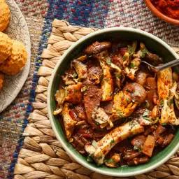 Visit Bath tweet media